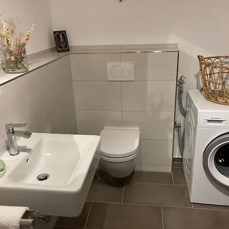 アパート - Direkt An Der Skipiste - Mit Sauna フェルトベルク