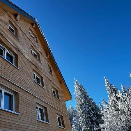 - Direkt An Der Skipiste - Mit Sauna * פלדברג